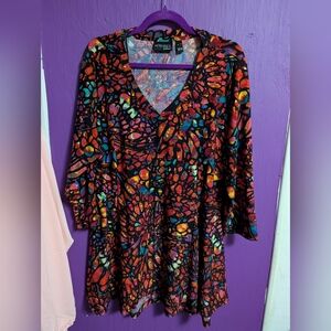 71. Attitudes By Renee Colorful Butterfly  V-Neck Long Sleeve Tunic Top XL 16 18